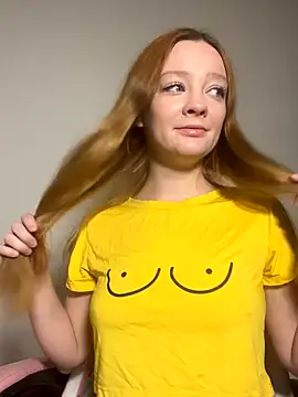 Snapshot of Radiants_two chatting on 27, 10, 2025 Radiants two online show from 27, 10, 2025