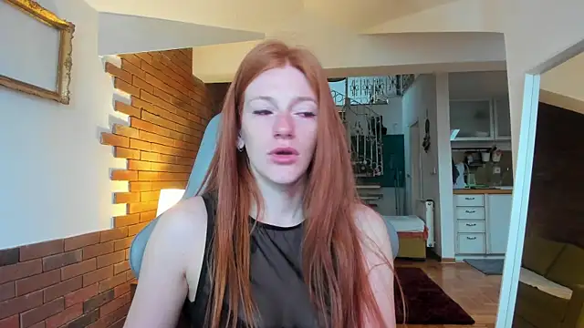 Snapshot of Aliceginger99 chatting on 29, 9, 2025 Aliceginger99 online show from 29, 9, 2025