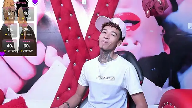 sexy blacks  online show from 31, 1, 2025