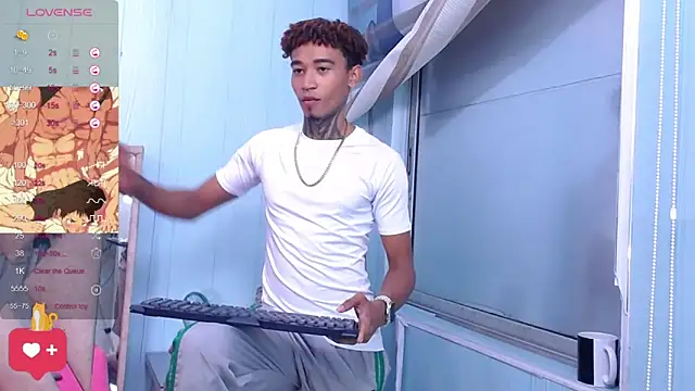 sexy blacks  online show from 19, 3, 2025