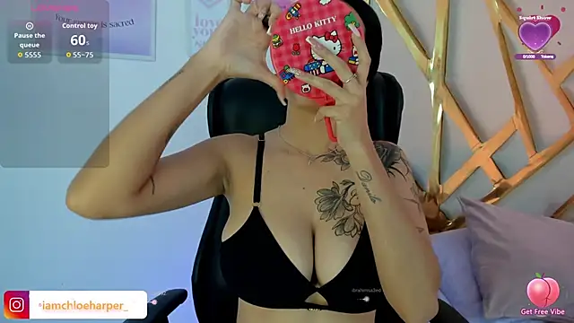 ChloeHarper  online show from 9, 11, 2025