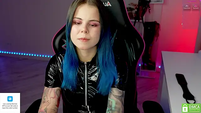 Latex Kitty online show from 14, 1, 2026