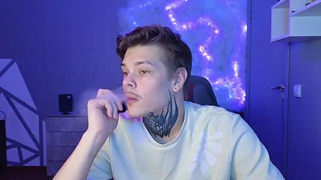 DENIS HERE online show from 1, 1, 2025