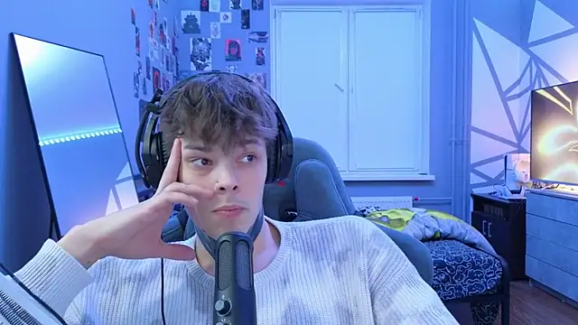 DENIS HERE online show from 28, 2, 2025