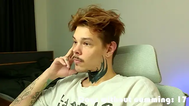 DENIS HERE online show from 5, 4, 2026