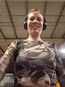 Exhibitionsplit online show from 15, 3, 2025