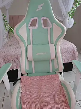 Snapshot of Ahrya_ chatting on 18, 1, 2026 Ahrya online show from 18, 1, 2026