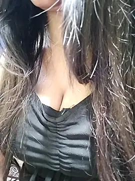 Shreya727 online show from 18, 11, 2025