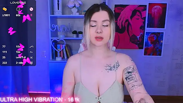 cutie mili online show from 10, 3, 2025