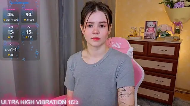 cutie mili online show from 21, 10, 2025