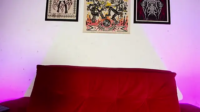 irregular fetish  online show from 15, 5, 2026