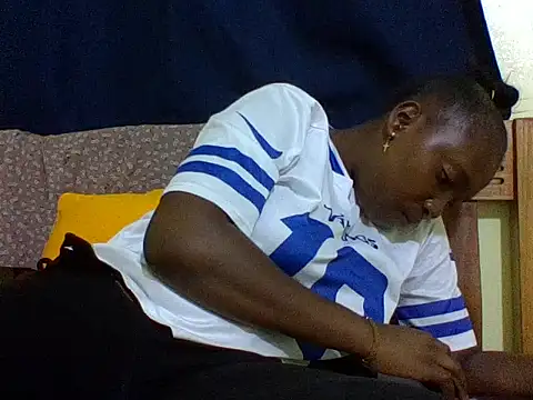 Snapshot of verginpussy01 chatting on 8, 2, 2026 verginpussy01 online show from 8, 2, 2026