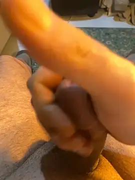 Snapshot of azginnn35 chatting on 28, 2, 2026 azginnn35 online show from 28, 2, 2026