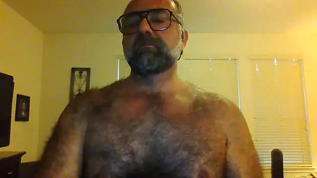 Snapshot of chainjulious chatting on 10, 6, 2026 chainjulious online show from 10, 6, 2026