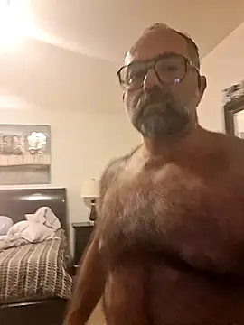 Snapshot of chainjulious chatting on 2, 8, 2026 chainjulious online show from 2, 8, 2026