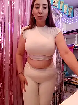 Snapshot of Mia_Novikov chatting on 18, 6, 2026 Mia Novikov online show from 18, 6, 2026