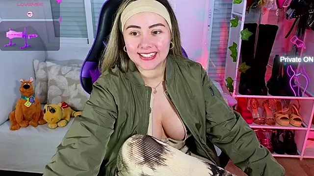 Snapshot of Tawny_cox chatting on 3, 2, 2025 Tawny cox online show from 3, 2, 2025