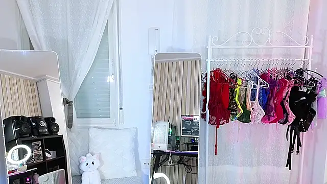 Tawny cox online show from 16, 1, 2026