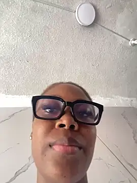 Snapshot of DayanaWood chatting on 9, 8, 2026 DayanaWood online show from 9, 8, 2026