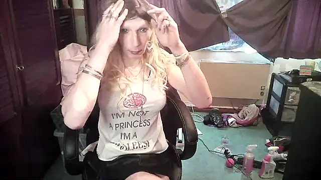 Ombeline1 online show from 13, 3, 2025