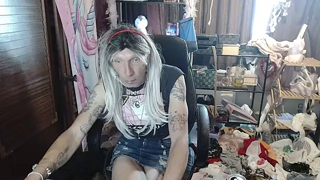 Ombeline1 online show from 8, 9, 2025