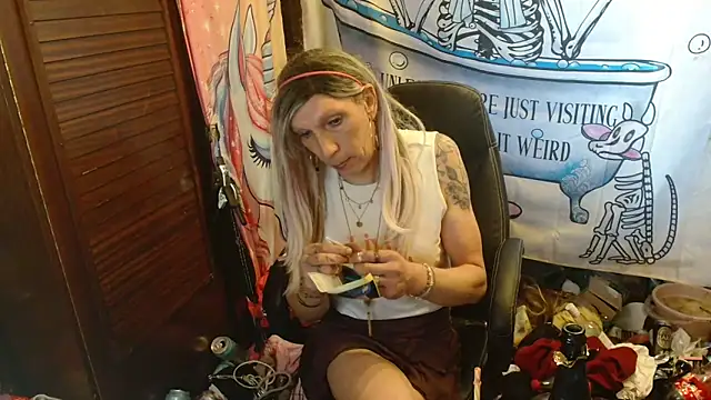 Ombeline1 online show from 1, 4, 2026