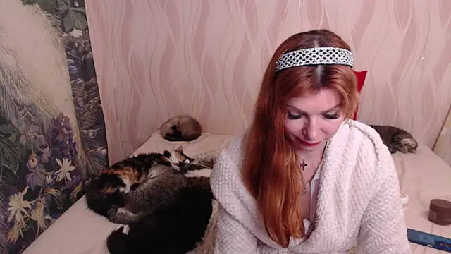 Olivia Winston online show from 2, 3, 2025