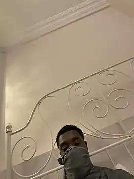 Snapshot of elninoblacko chatting on 10, 5, 2026 elninoblacko online show from 10, 5, 2026