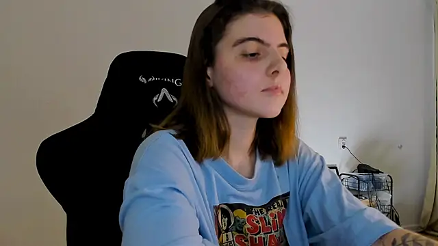 emmamurrr online show from 6, 12, 2024