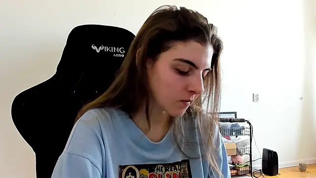 emmamurrr online show from 11, 10, 2025