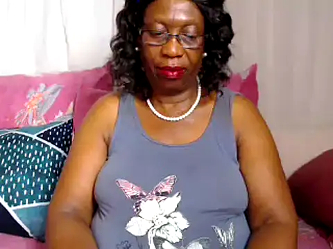 Snapshot of Freakyassnwildx chatting on 16, 2, 2025 Freakyassnwildx online show from 16, 2, 2025