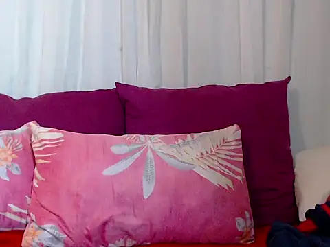 Freakyassnwildx online show from 23, 11, 2025