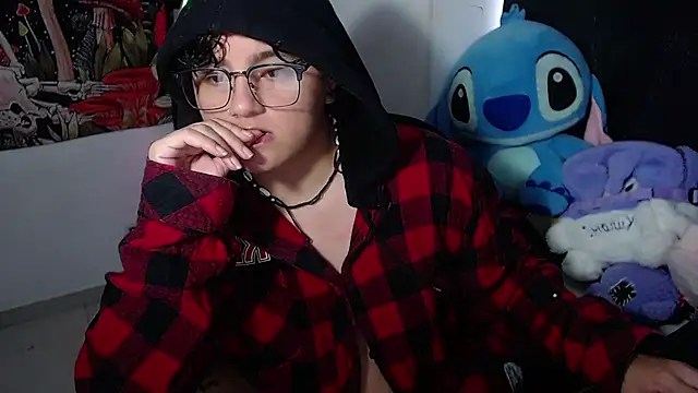Snapshot of isabeautyx19 chatting on 22, 7, 2026 isabeautyx19 online show from 22, 7, 2026