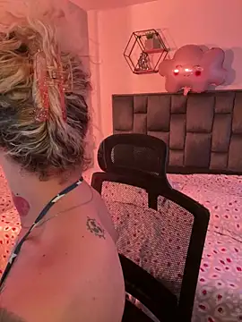 Bonnie vega online show from 25, 2, 2026