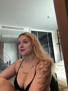 ellielawson online show from 25, 10, 2025