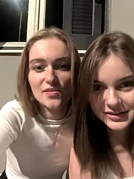 Goldloeckchen159 online show from 13, 12, 2025