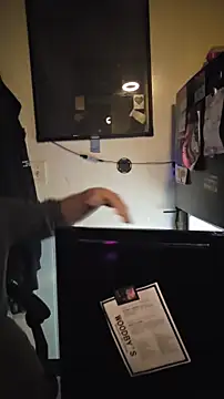 KrazyLegz online show from 11, 1, 2026