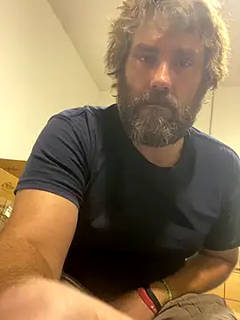 Snapshot of bigJohnson223 chatting on 24, 11, 2025 bigJohnson223 online show from 24, 11, 2025