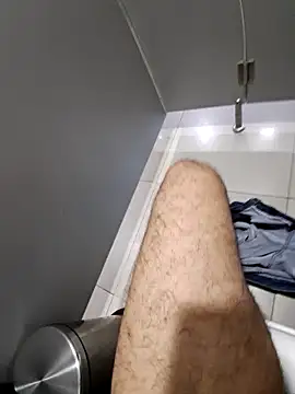 Snapshot of johny_69d@xh chatting on 5, 12, 2024 johny 69dxh online show from 5, 12, 2024