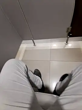 Snapshot of johny_69d@xh chatting on 9, 12, 2024 johny 69dxh online show from 9, 12, 2024