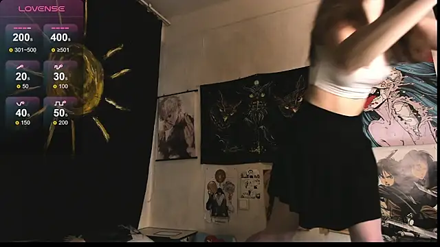 Lori Foxy online show from 28, 2, 2025