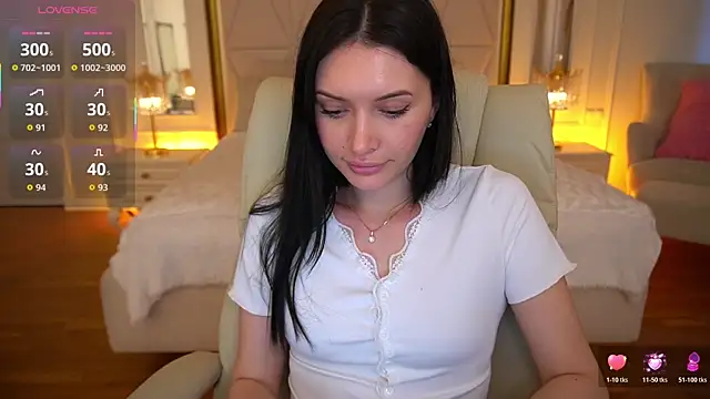 Snapshot of MilaSecrett chatting on 24, 5, 2026 MilaSecrett online show from 24, 5, 2026