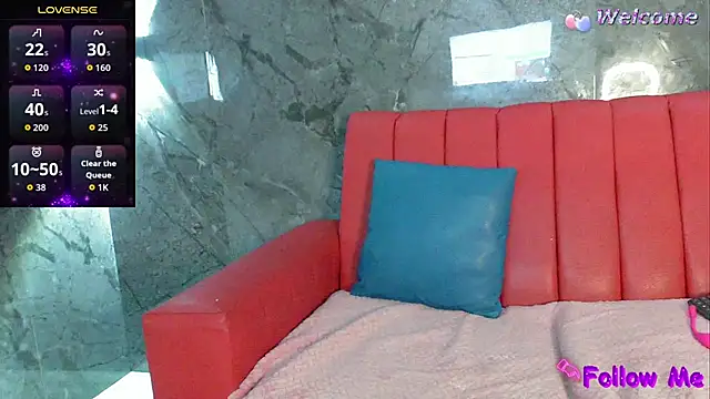 Danielaa a online show from 13, 11, 2025