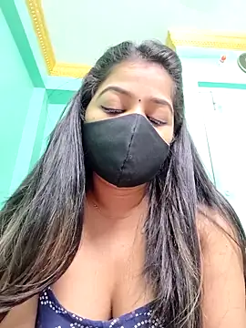 Snapshot of Monalisa_Singh chatting on 4, 3, 2026 Monalisa Singh online show from 4, 3, 2026