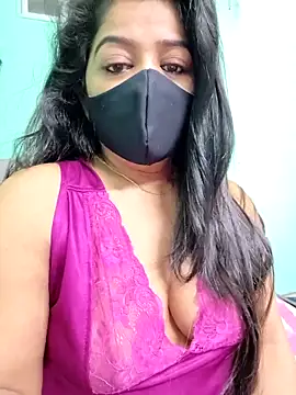 Snapshot of Monalisa_Singh chatting on 2, 4, 2026 Monalisa Singh online show from 2, 4, 2026