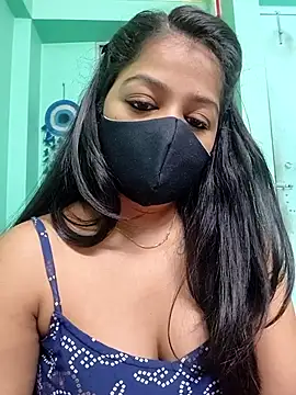 Snapshot of Monalisa_Singh chatting on 8, 4, 2026 Monalisa Singh online show from 8, 4, 2026