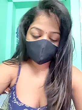 Snapshot of Monalisa_Singh chatting on 16, 4, 2026 Monalisa Singh online show from 16, 4, 2026