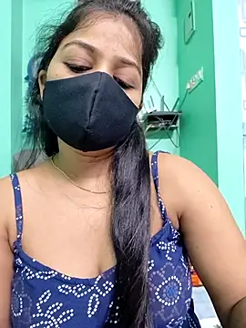 Snapshot of Monalisa_Singh chatting on 26, 4, 2026 Monalisa Singh online show from 26, 4, 2026