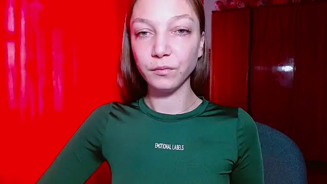 Snapshot of EmillyPlay chatting on 22, 12, 2025 EmillyPlay online show from 22, 12, 2025