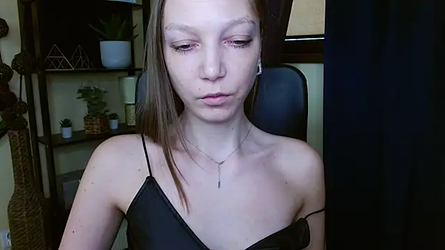 Snapshot of EmillyPlay chatting on 20, 2, 2026 EmillyPlay online show from 20, 2, 2026